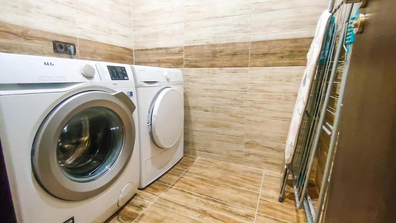 Apartment Апартаменти За Гости Делукс Burgas
